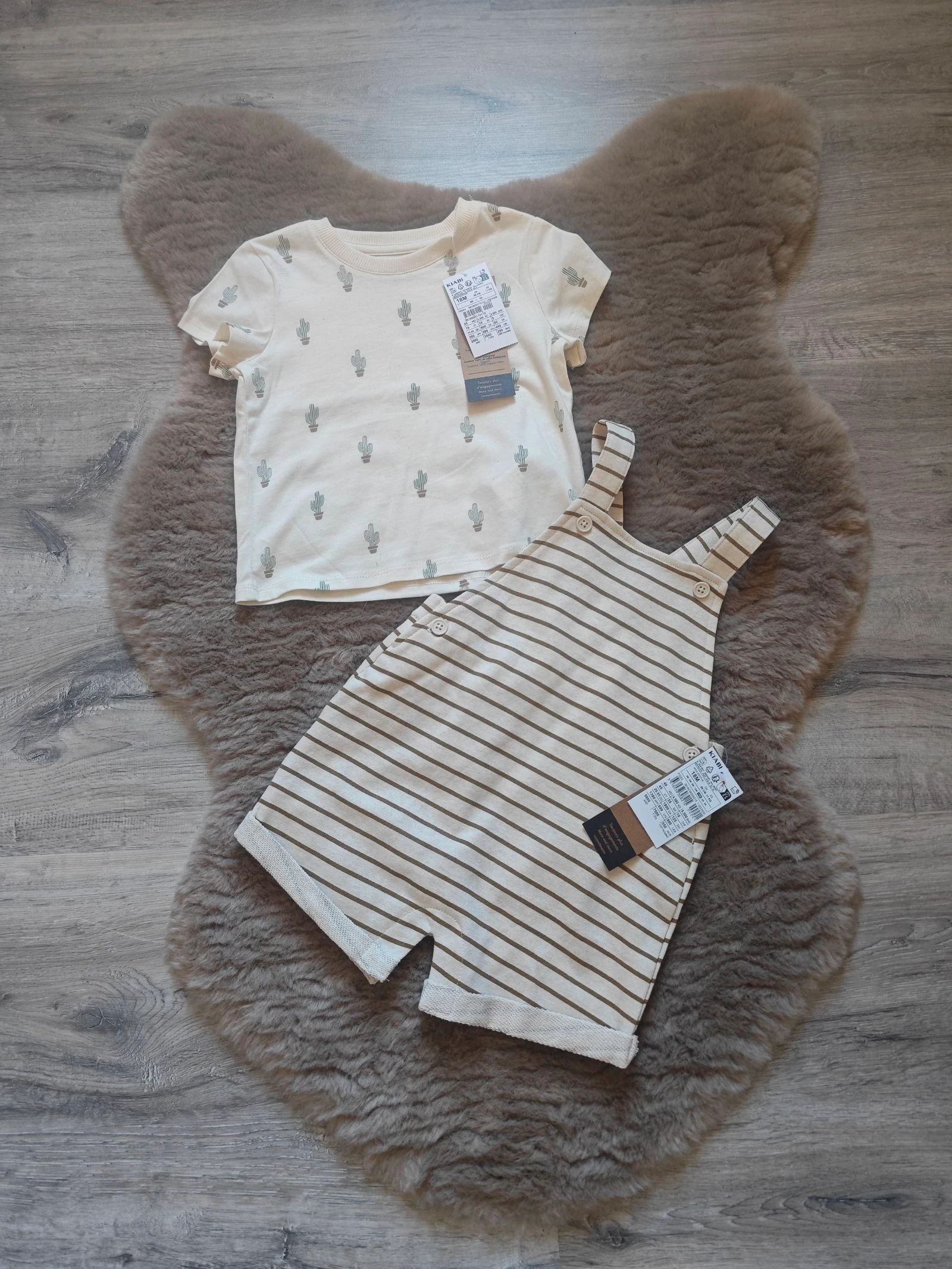 Ensemble Kiabi taille 18 mois 